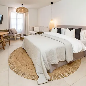 https://sea-club-suites-estepona.1costadelsol.com